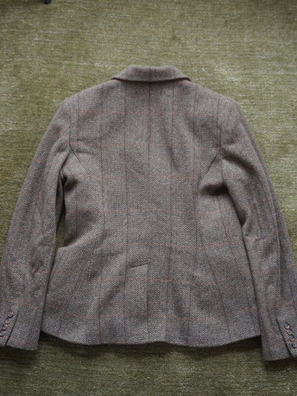 Lauren Ralph Lauren brown plaid wool blazer. 70% wool size 6 - Picture 6 of 8